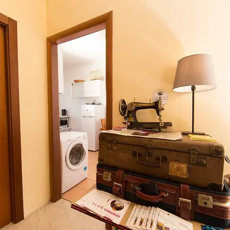 Bigfamilyflats - Sistine Chapel Apartment *