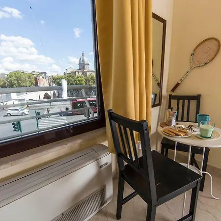 Bigfamilyflats - Sistine Chapel Apartment *